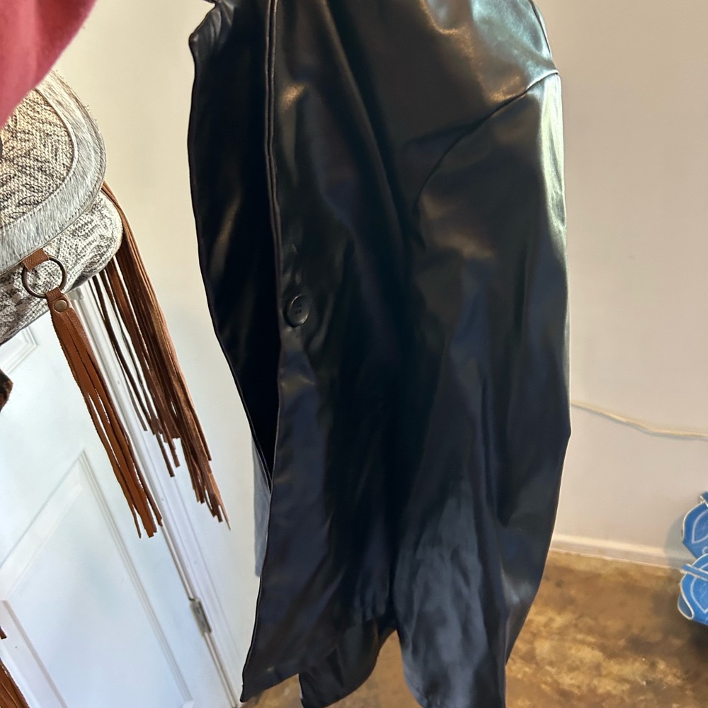 Leather jacket lot